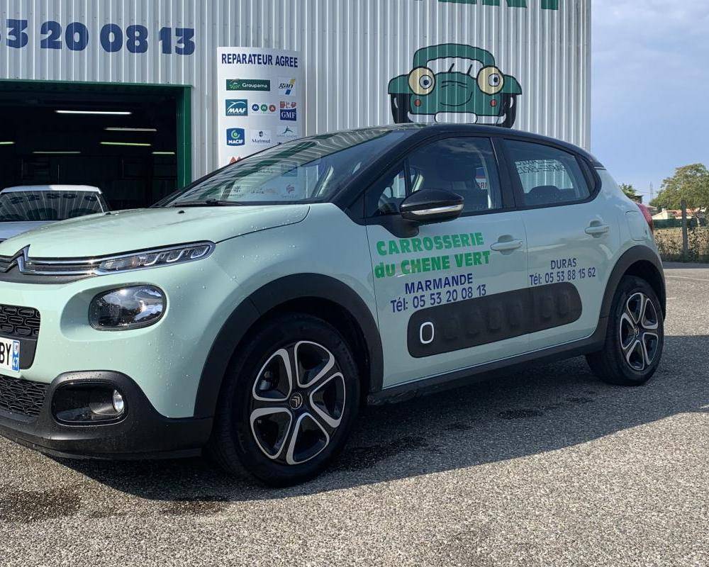 vehicule de courtoisie